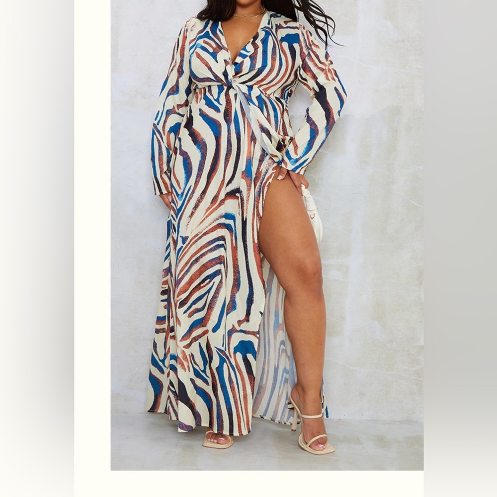 PrettyLittleThing Cream and Brown Patterned Dress